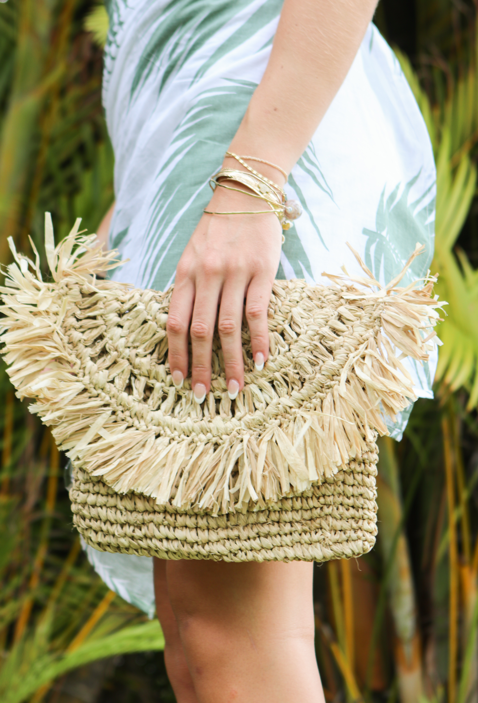 SHOP BAGS