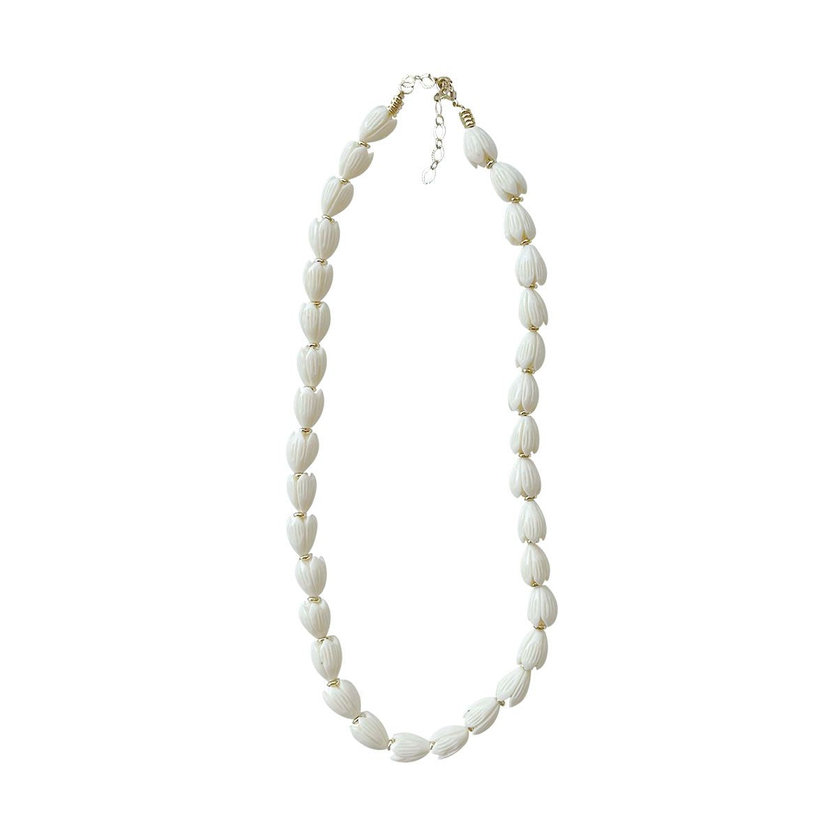 Coral Powder Magnolia Shell Beads Necklace – SoHa Living