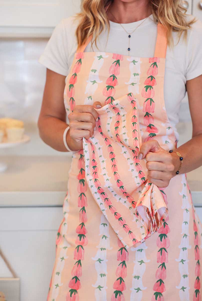 Lokelani and Crown Flower Lei Apron – SoHa Living