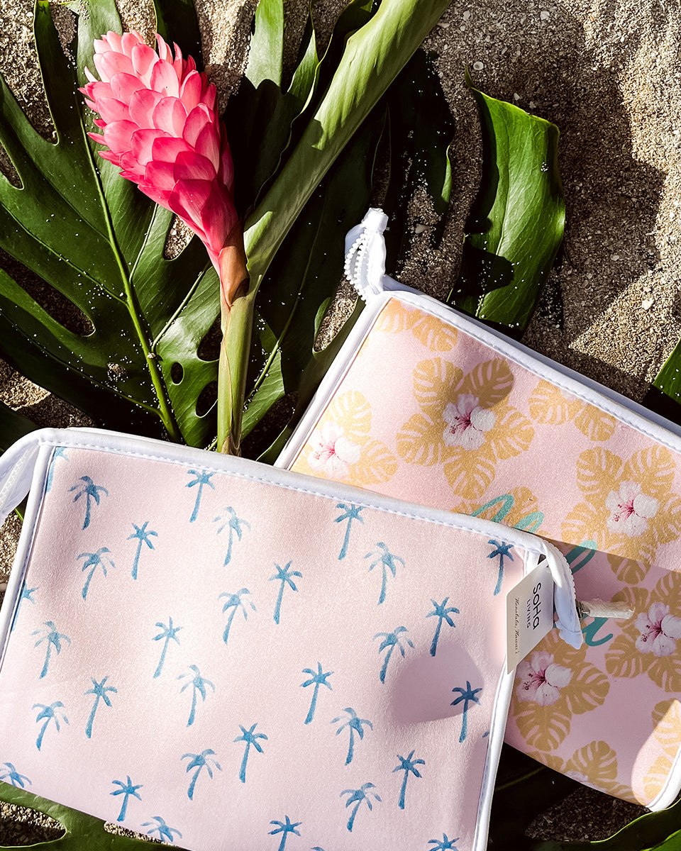Monstera and Hibiscus Aloha Neoprene Cosmetic Bag – SoHa Living