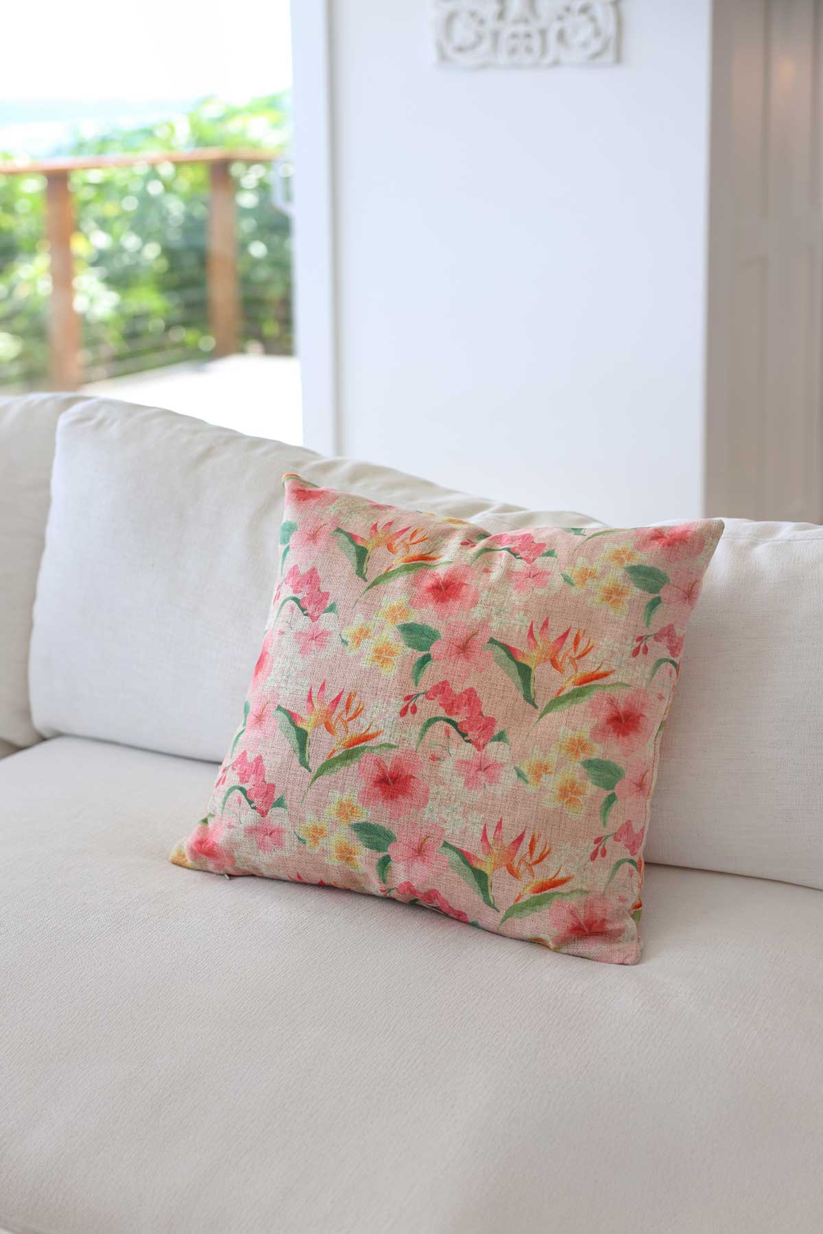 【新品未使用】 ハワイ SoHa Living クッションカバー ALOHA 18x18in Aloha Flower Pillow Cover – SoHa Living