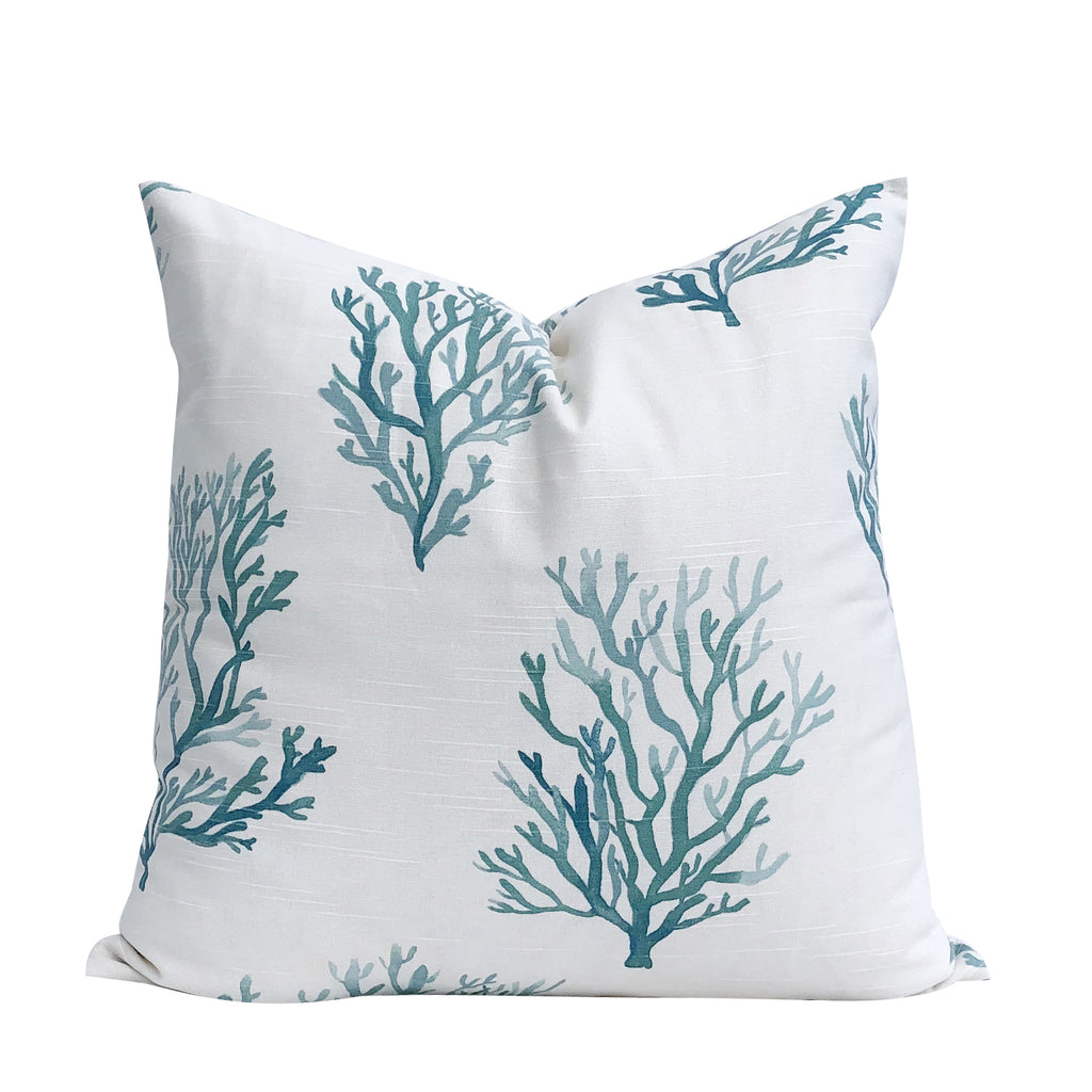 Light coral throw pillows deals